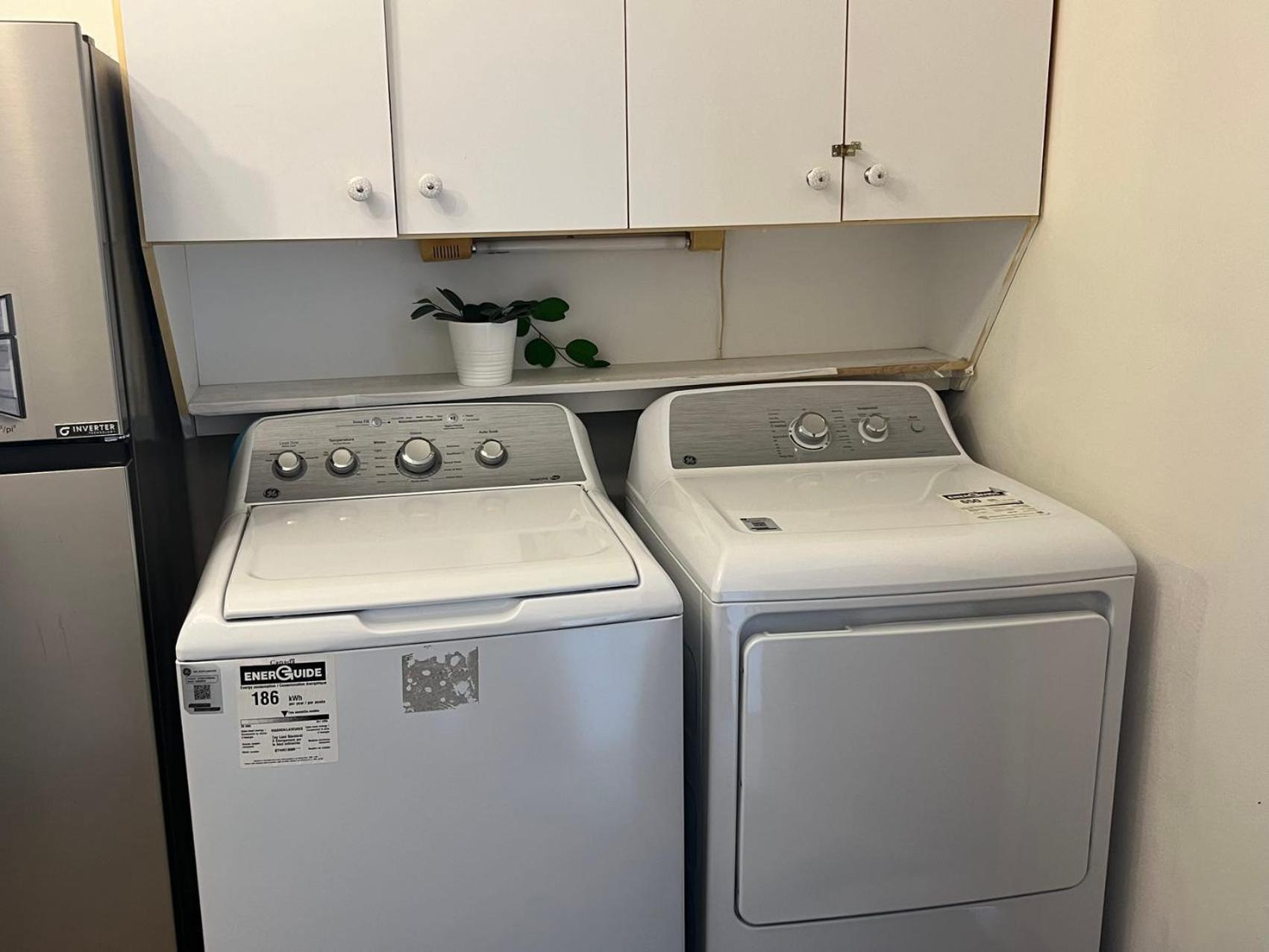Welcome To Airbnb Saint-Jean-sur-Richelieu Rom bilde